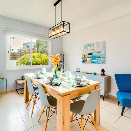 Vilă Soraya 1 By Ezoria