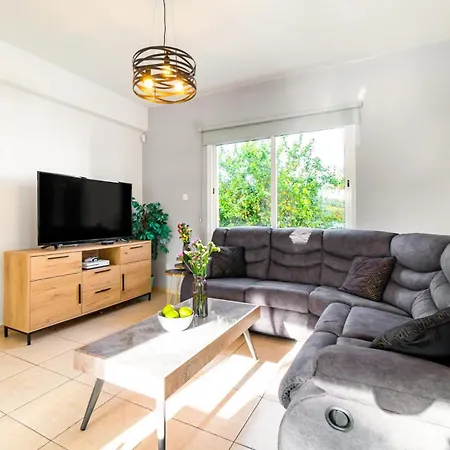 Soraya 1 By Ezoria Villa Coral Bay