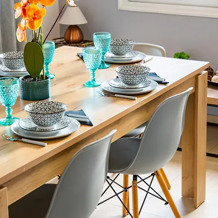 Villa Soraya 1 By Ezoria