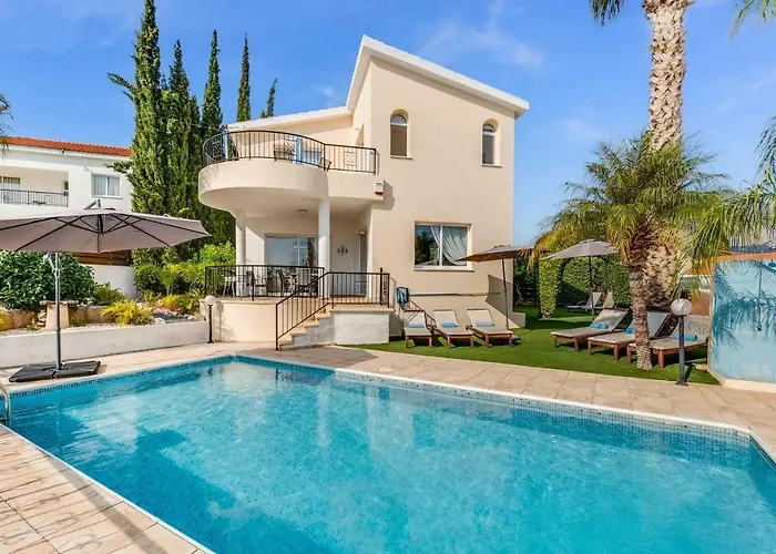 Villa Soraya 1 By Ezoria Coral Bay