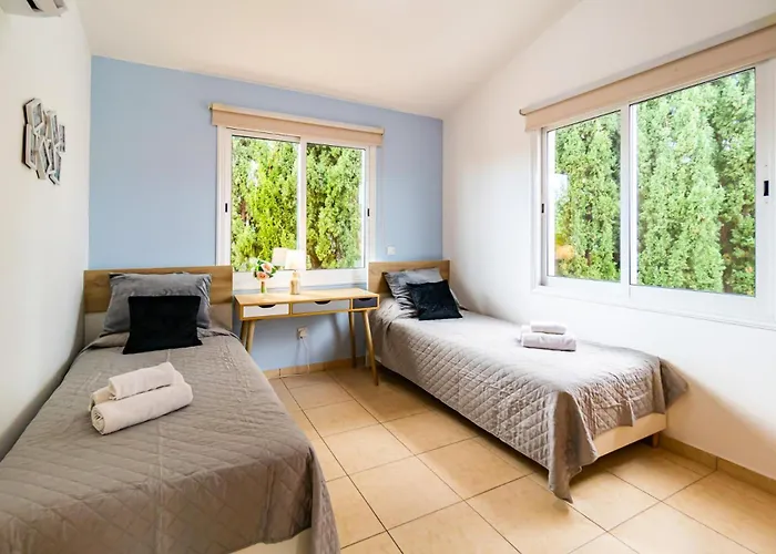 Villa Soraya 1 By Ezoria *