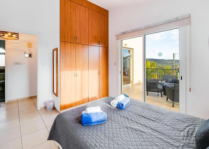 Soraya 1 By Ezoria Villa Coral Bay