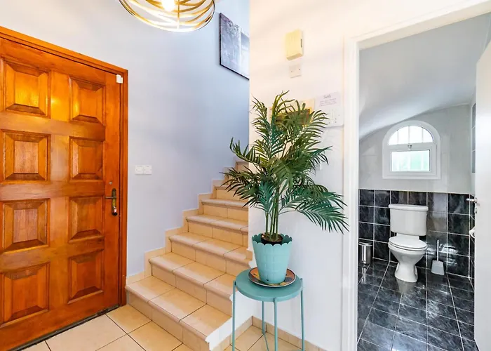 Villa Soraya 1 By Ezoria Coral Bay